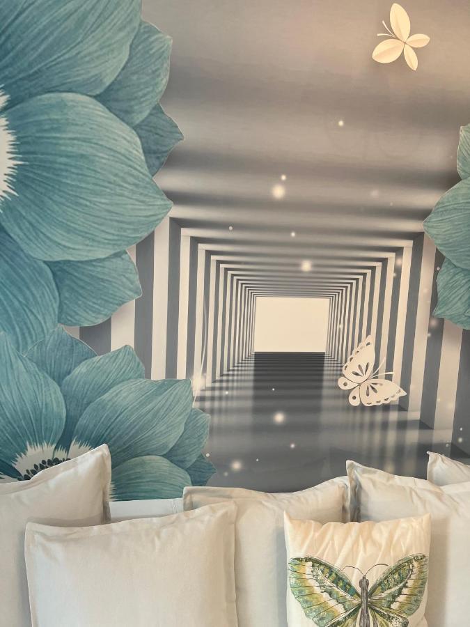 Artmotel & Bistro Хацег Екстер'єр фото